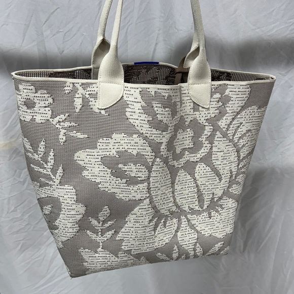 Rothy's Gray and Cream Floral Tote - Picture 4 of 7